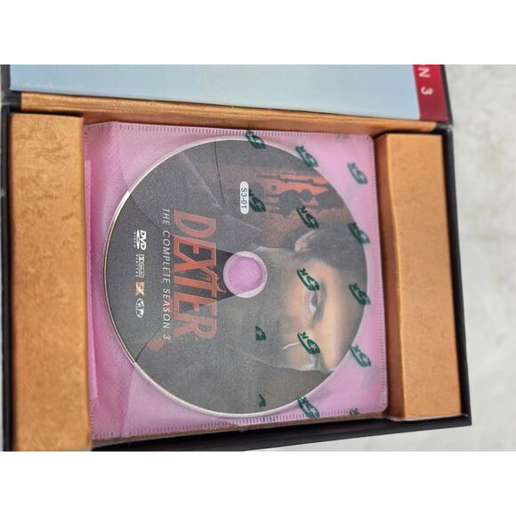 Dexter DVD Bundle Seasons 3 & 6 | Rare Collectors Season 3 Fabric Lined Box - Picture 4 of 5